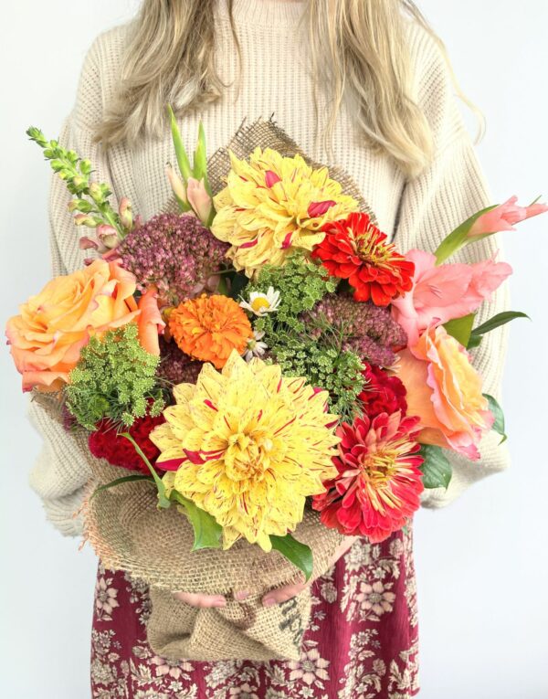 Amborella Floral Delivery Calgary Dreamer Bouquet in Vibrant